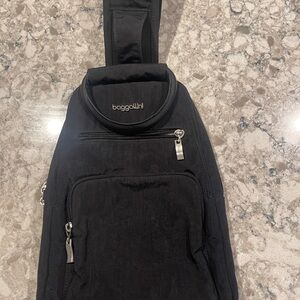 Baggallini Black Sling Bag for Men
